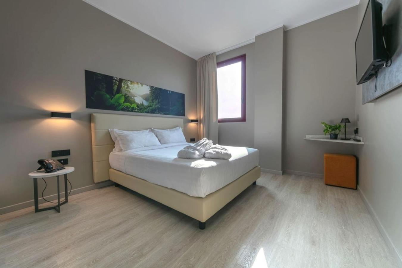 Break Hotel Ospedaletto Lodigiano Zewnętrze zdjęcie